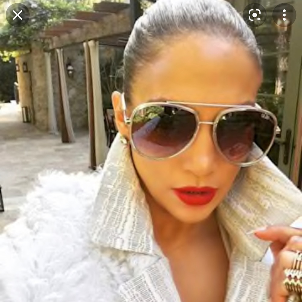 Quay sunglass Like New seen on JLo